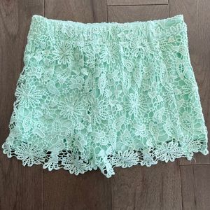 Lapis Girls Mint Green Skort. Fully lined. Size 10